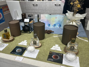 ピーセブン　台湾　香水　サロンドパルファン2025