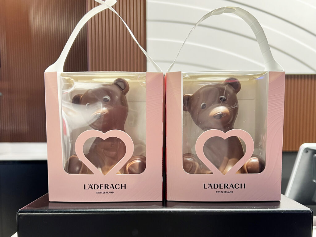 レダラッハ　銀座　行き方