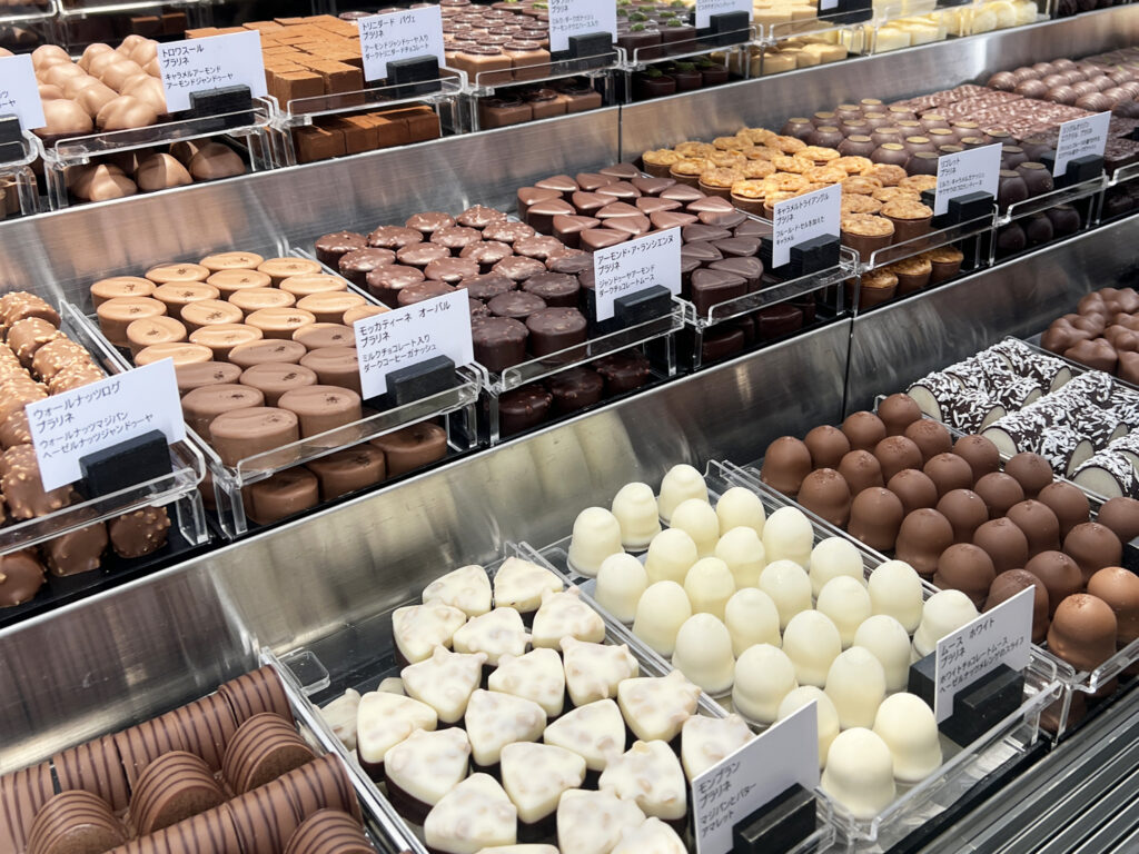 レダラッハ　銀座直営店　プラリネ